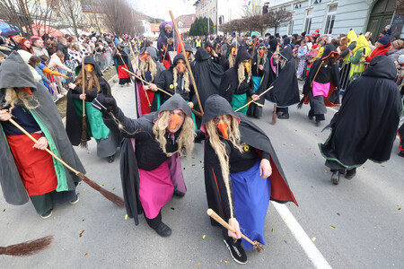 ZLATA POROKA PUSTNI KARNEVAL 88 FOTO LJUBO VUKELIČ